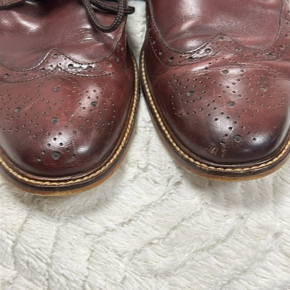 Joseph Abboud Burgundy Leather Wingtip  Lace Up Men's Oxfords, size 10
